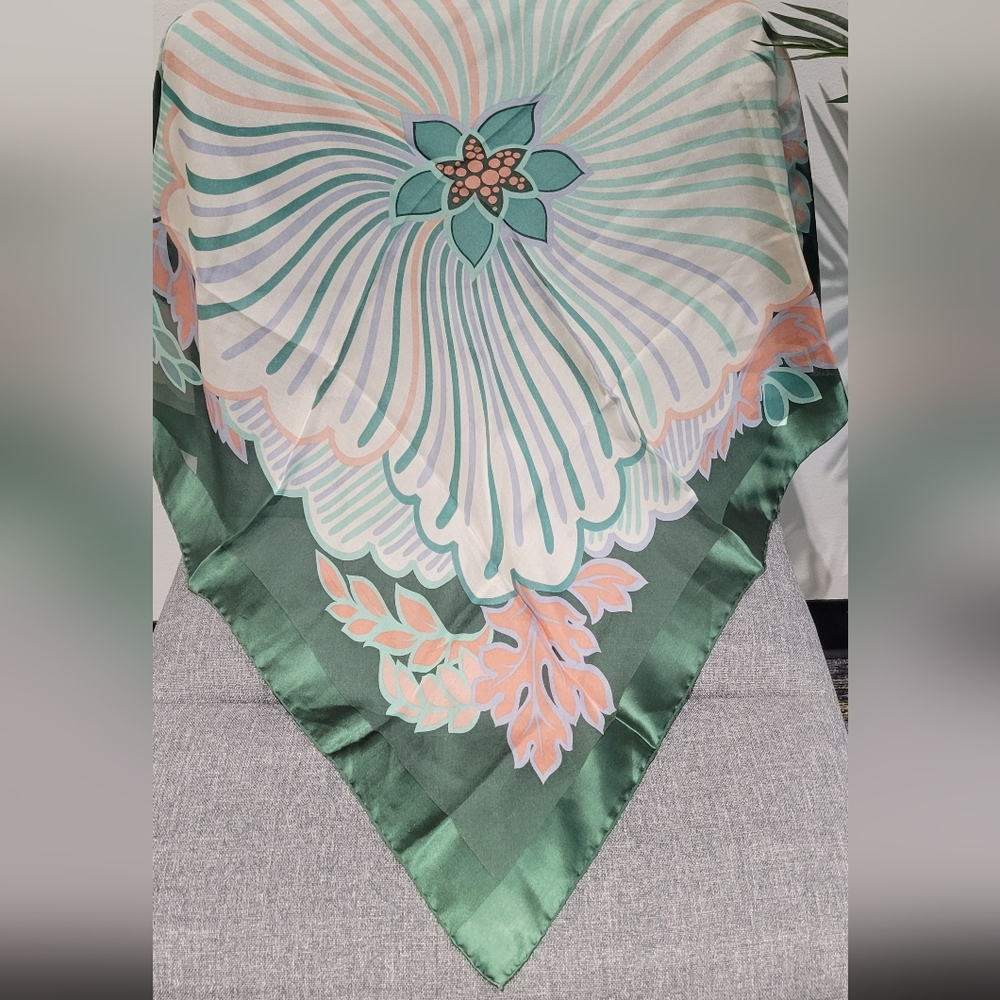 BAYRON Silk Scarf, Floral Sunburst Design